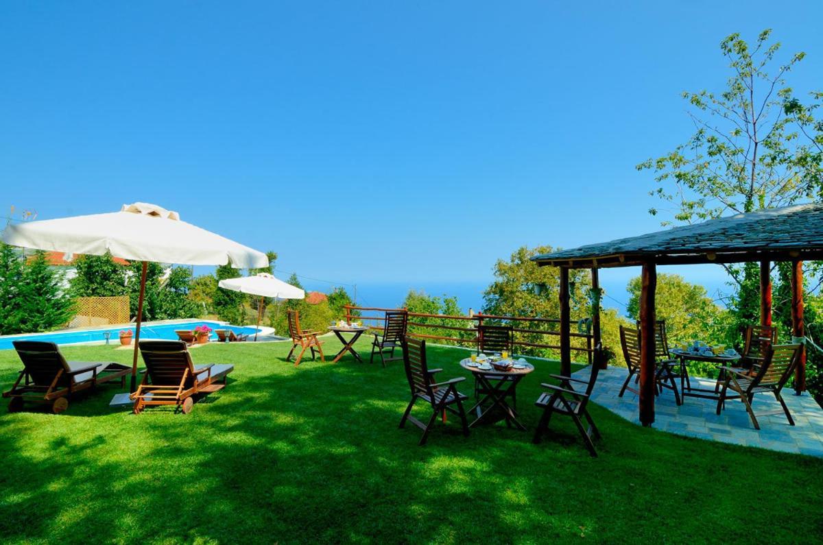 Guesthouse Theareston 자고라 외부 사진