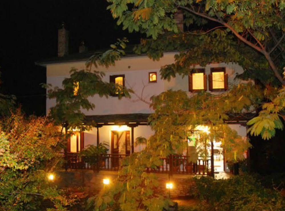Guesthouse Theareston 자고라 외부 사진
