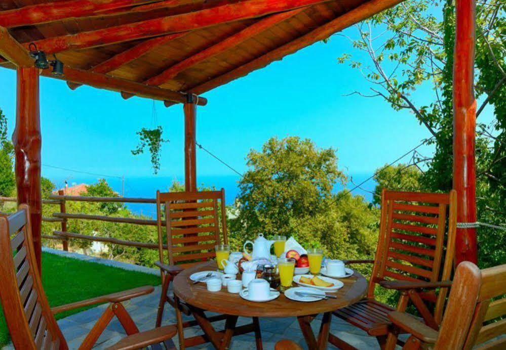 Guesthouse Theareston 자고라 외부 사진