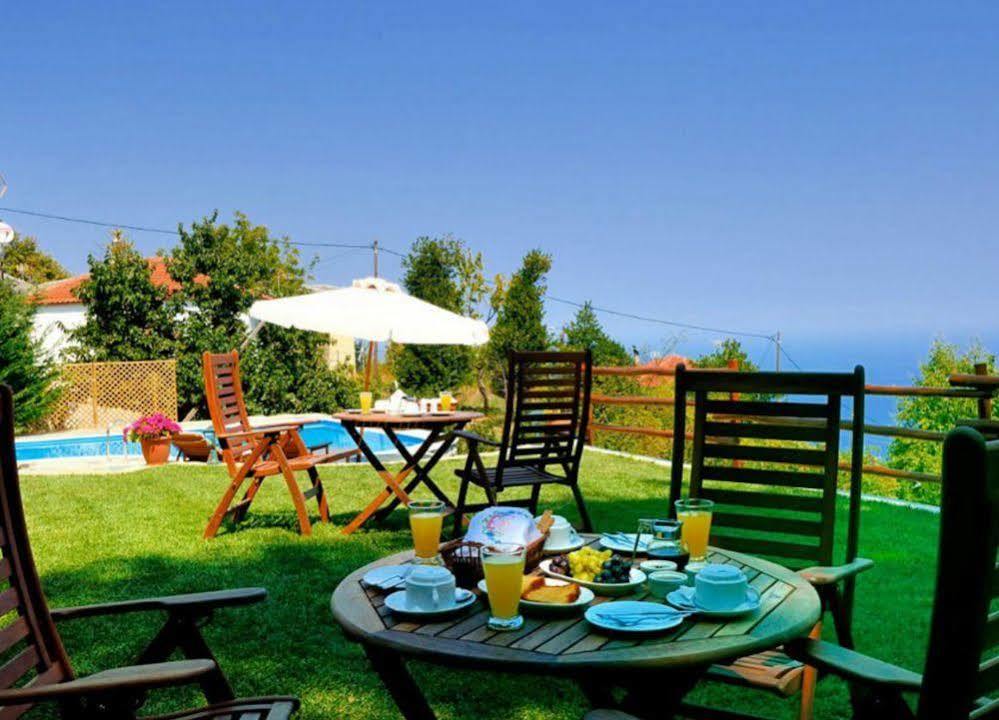 Guesthouse Theareston 자고라 외부 사진